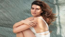 Koffee With Karan Ep9 Review: What is Kriti Sanon doing to date Aditya? Koffee With Karan Ep9 Review: What is Kriti Sanon doing to date Aditya?