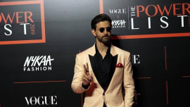 On Hrithik Roshan's birthday, mother wrote an emotional note for son 'Duggu', ex-wife Sussanne also called best dead On Hrithik Roshan's birthday, mother wrote an emotional note for son 'Duggu', ex-wife Sussanne also called best dead