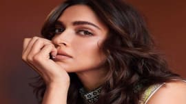 Deepika Padukone ने कान्स फिल्म फेस्टिवल में दी ऐसी स्पीच कि सोशल मीडिया पर हो गईं ट्रोल, देखें पूरी रिपोर्ट Deepika Padukone ने कान्स फिल्म फेस्टिवल में दी ऐसी स्पीच कि सोशल मीडिया पर हो गईं ट्रोल, देखें पूरी रिपोर्ट