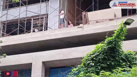 Alia Bhatt And Ranbir Kapoor check construction of their new house Alia Bhatt And Ranbir Kapoor check construction of their new house