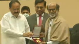 Rajinikanth admitted to hospital, his staff says routine health check-ups Rajinikanth admitted to hospital, his staff says routine health check-ups