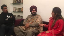 Sonu Sood's sister Malvika joins Congress, may contest from this seat (PART 1) Sonu Sood's sister Malvika joins Congress, may contest from this seat (PART 1)
