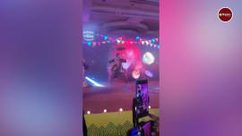 madhuri dixit did breathing taking garba on stage video went viral madhuri dixit did breathing taking garba on stage video went viral