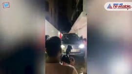 Alia Bhatt, Ranbir Kapoor step out of Dharma Productions’ office, see video Alia Bhatt, Ranbir Kapoor step out of Dharma Productions’ office, see video