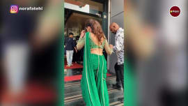 trending video nora fatehi raises temprature of social media wearing green erotic saree trending video nora fatehi raises temprature of social media wearing green erotic saree