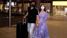 Divyanka Tripathi and Vivek Dahiya were spotted at the Airport Divyanka Tripathi and Vivek Dahiya were spotted at the Airport