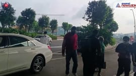 Jaya Bachchan, Abhishek Bachchan were spotted at the airport as they set off to Bhopal Jaya Bachchan, Abhishek Bachchan were spotted at the airport as they set off to Bhopal