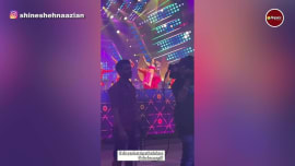 shehnaaz gill dances in chikni chameli and sets the stage on fire shehnaaz gill dances in chikni chameli and sets the stage on fire