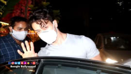 Tiger Shroff, Disha Patani and Krishna Shroff At Sunday Dinner Tiger Shroff, Disha Patani and Krishna Shroff At Sunday Dinner