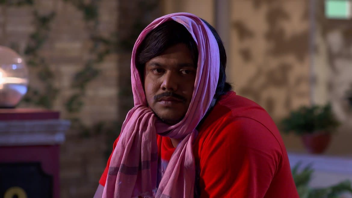 Watch bhabi-ji-ghar-par-hai only on Watcho